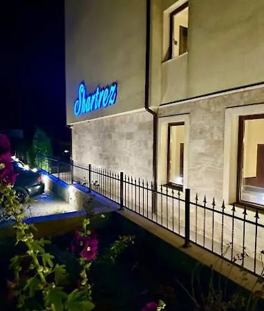 Апартамент Azur 7 *