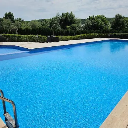 Azur 7 Апартамент Шкорпиловци