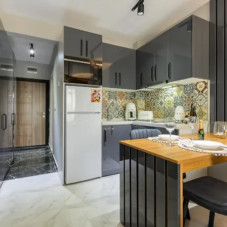 Апартамент Azur 7