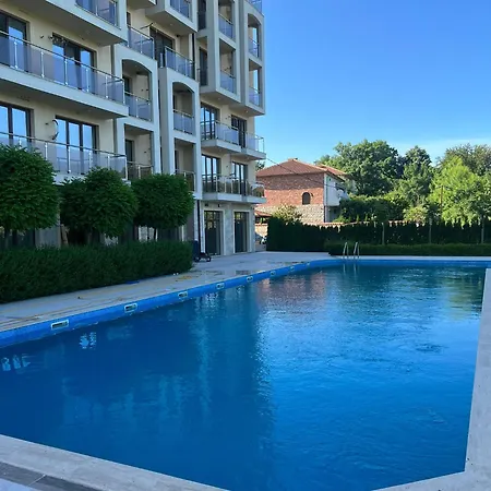 Апартамент Azur 7