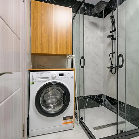 Azur 7 Shkorpilovtsi