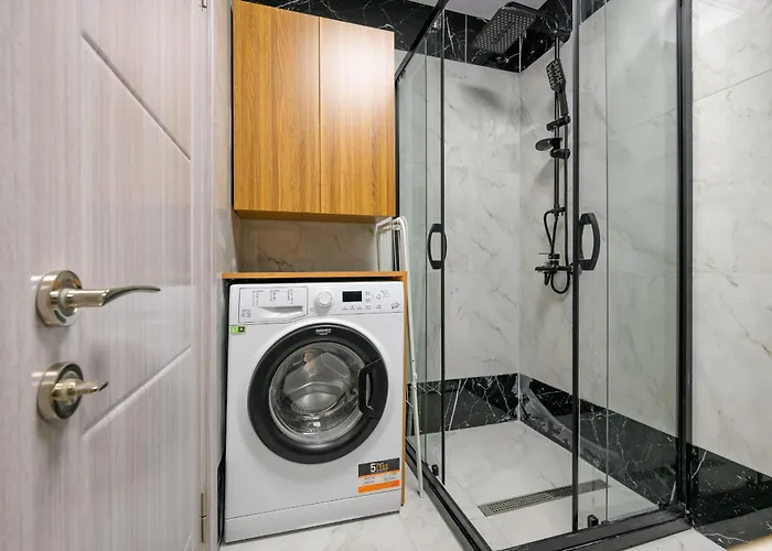 Azur 7 شكوربيلوفتسي